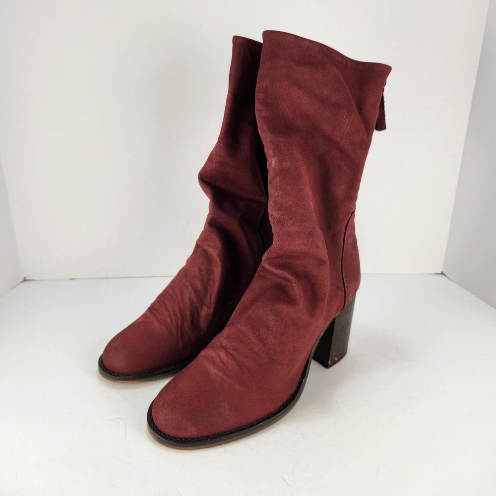 Free People Women's Size 38 / US 7 Burgundy Suede Slouch Boots Block Heel